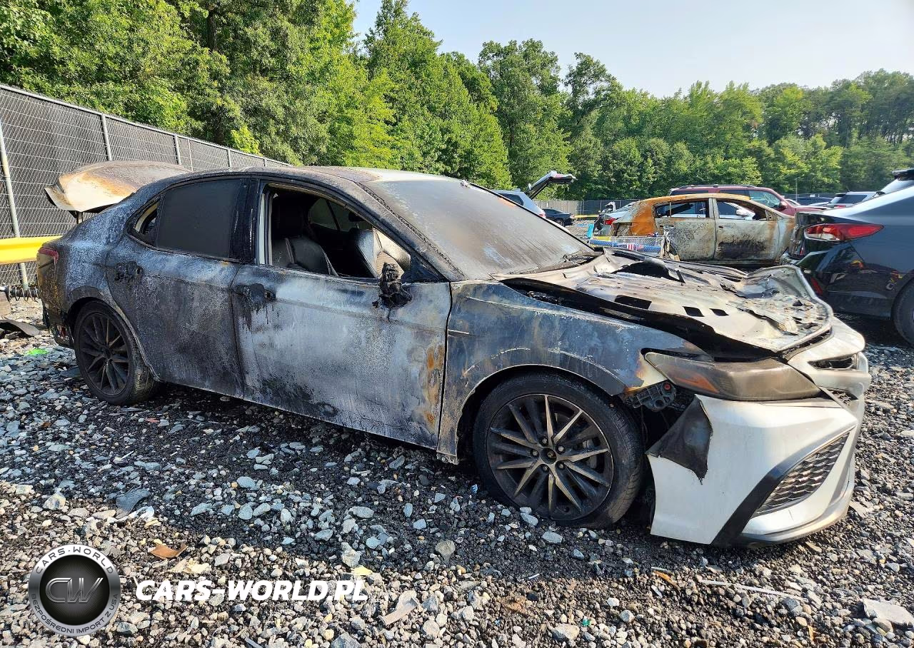 2022 Toyota Camry Se VIN:4T1G11AK4NU072252 - 4