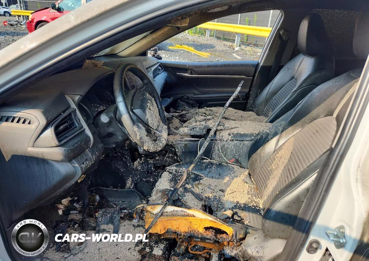 2022 Toyota Camry Se VIN:4T1G11AK4NU072252 - 7