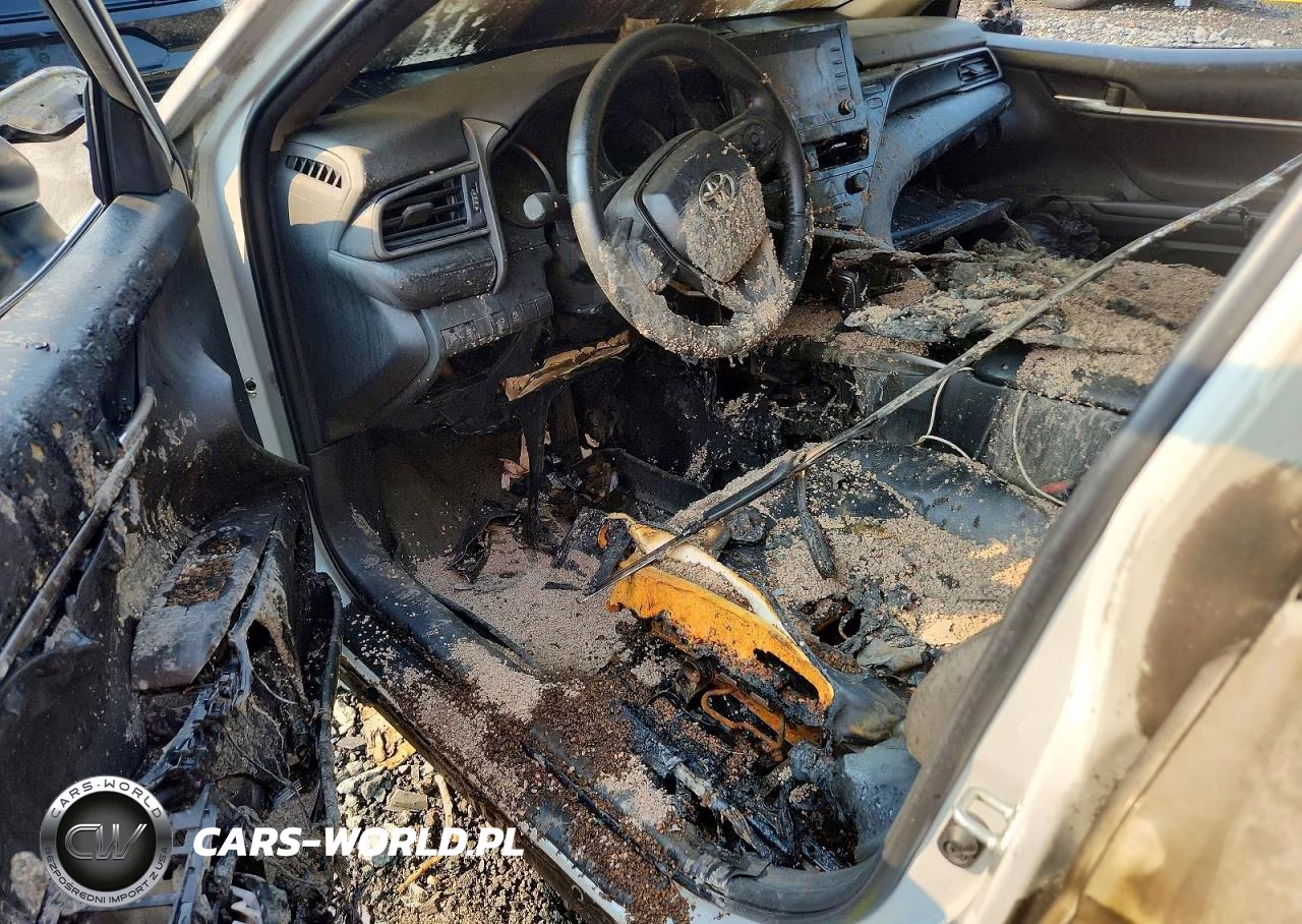 2022 Toyota Camry Se VIN:4T1G11AK4NU072252 - 8