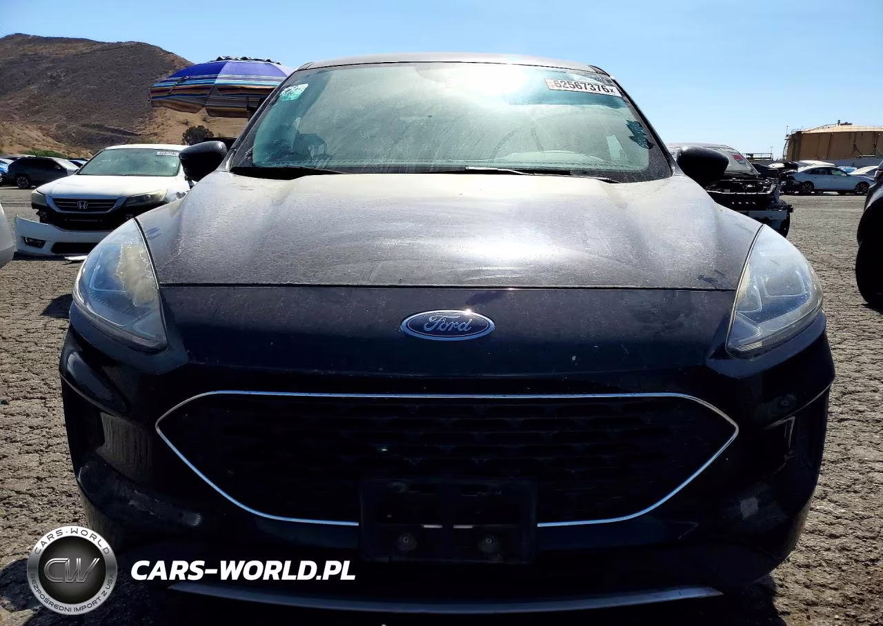 2021 Ford Escape Se VIN:1FMCU0G60MUB15588 - 5