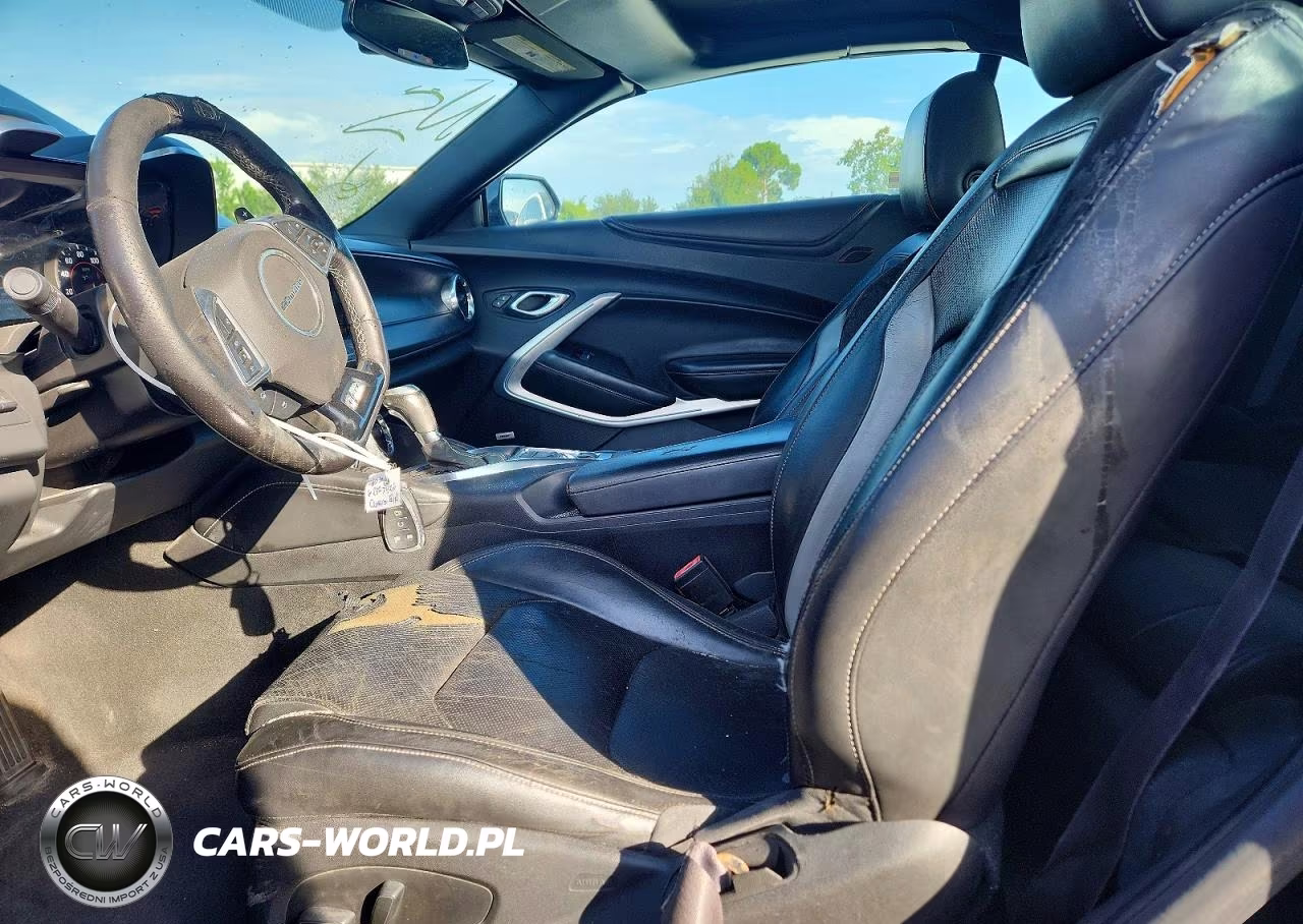 2017 Chevrolet Camaro Lt VIN:1G1FD3DSXH0137642 - 7