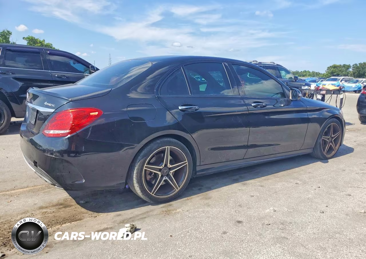 2016 Mercedes-Benz C 450 4Matic Amg VIN:55SWF6EB1GU103007 - 3