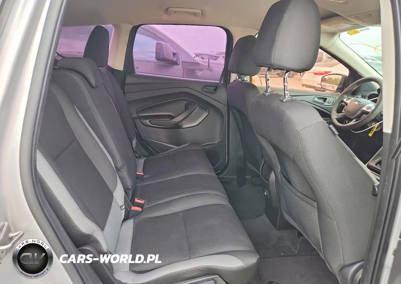 2013 Ford Escape S VIN:1FMCU0F70DUB45880 - 10
