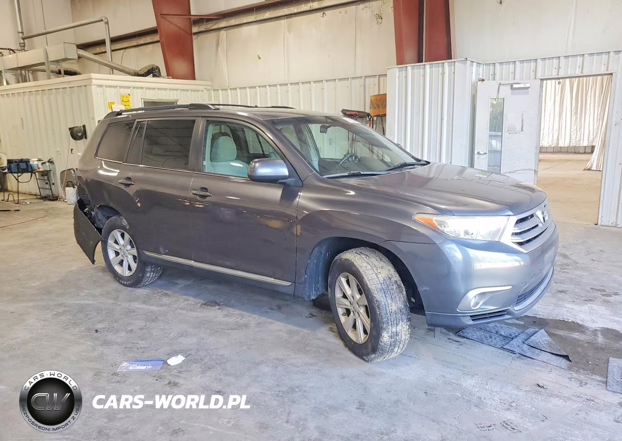 2012 Toyota Highlander Base VIN:5TDBK3EH8CS175214 - 4