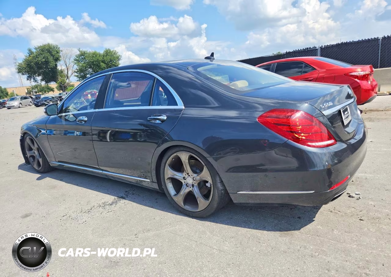 2015 Mercedes-Benz S 550 VIN:WDDUG8CB0FA136887 - 2