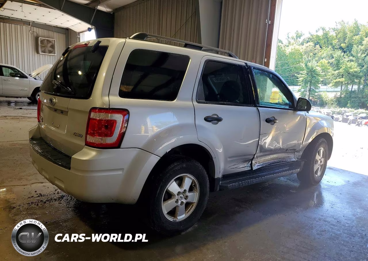 2008 Ford Escape Xlt VIN:1FMCU93Z48KA28153 - 3