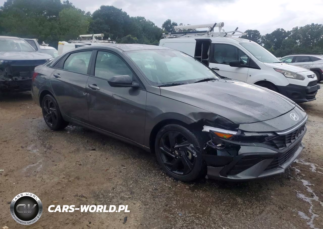 2026 Hyundai Elantra Sel Sport VIN:KMHLM4DGXTU113334 - 4