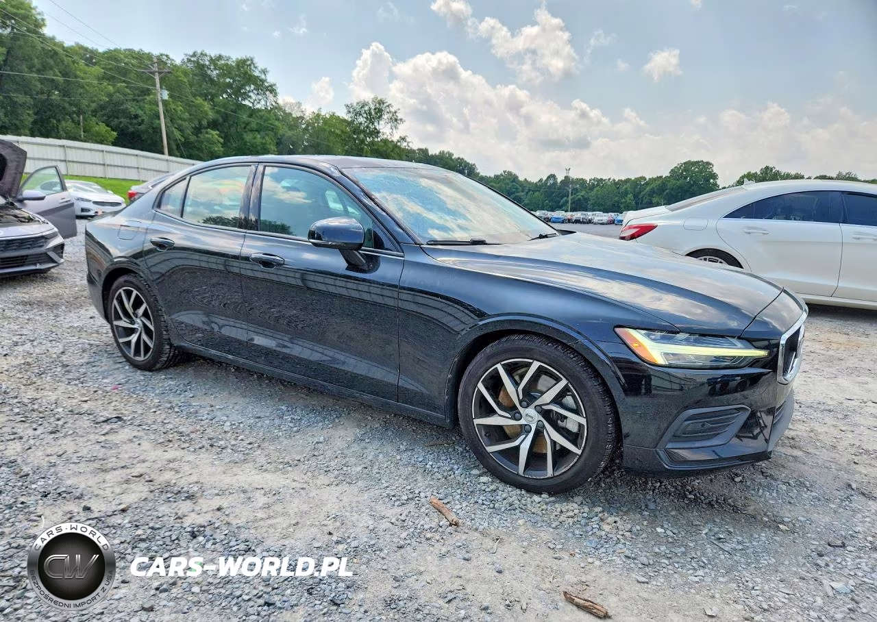 2019 Volvo S60 T6 Momentum VIN:7JRA22TK5KG016746 - 4
