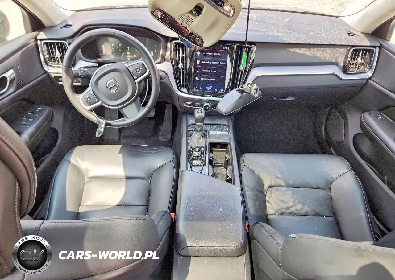 2019 Volvo S60 T6 Momentum VIN:7JRA22TK5KG016746 - 8