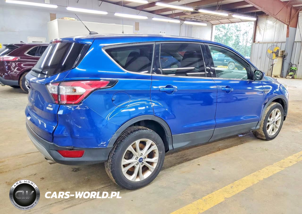 2017 Ford Escape Se VIN:1FMCU0GD2HUD04201 - 3