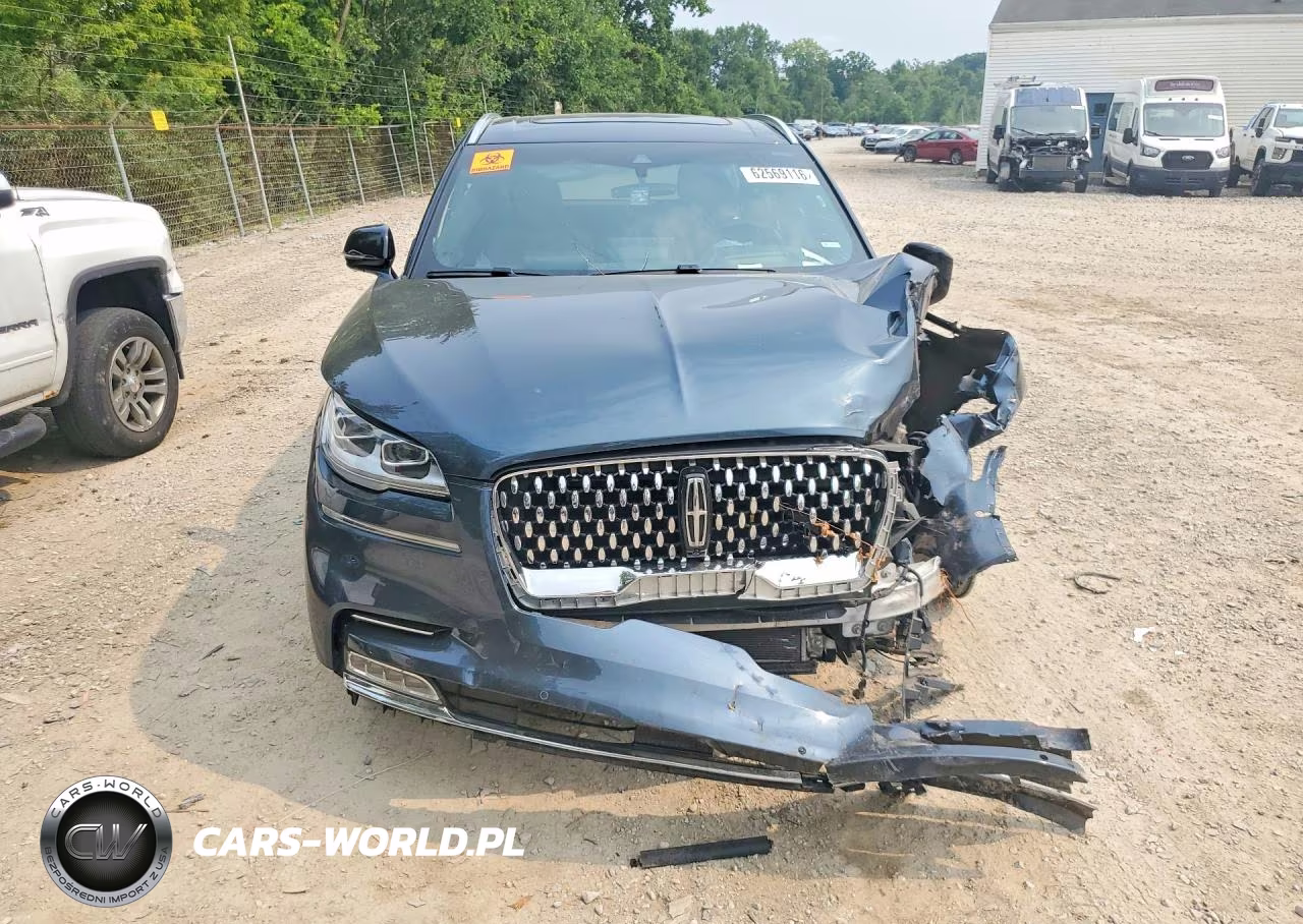 2023 Lincoln Aviator Black Label VIN:5LM5J9XC7PGL21518 - 5