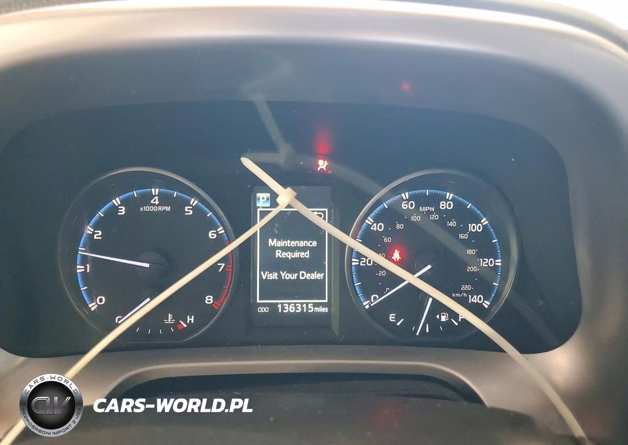 2017 Toyota Rav4 Xle VIN:JTMWFREV0HJ123305 - 9
