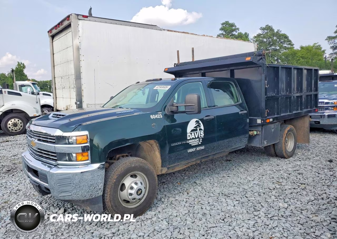 2017 Chevrolet Silverado Dump Truck – zdjęcie 1 z 13
