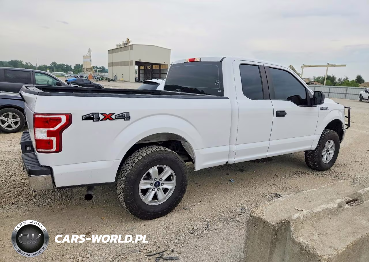 2018 Ford F150 Super Cab VIN:1FTEX1EP2JFC30909 - 3