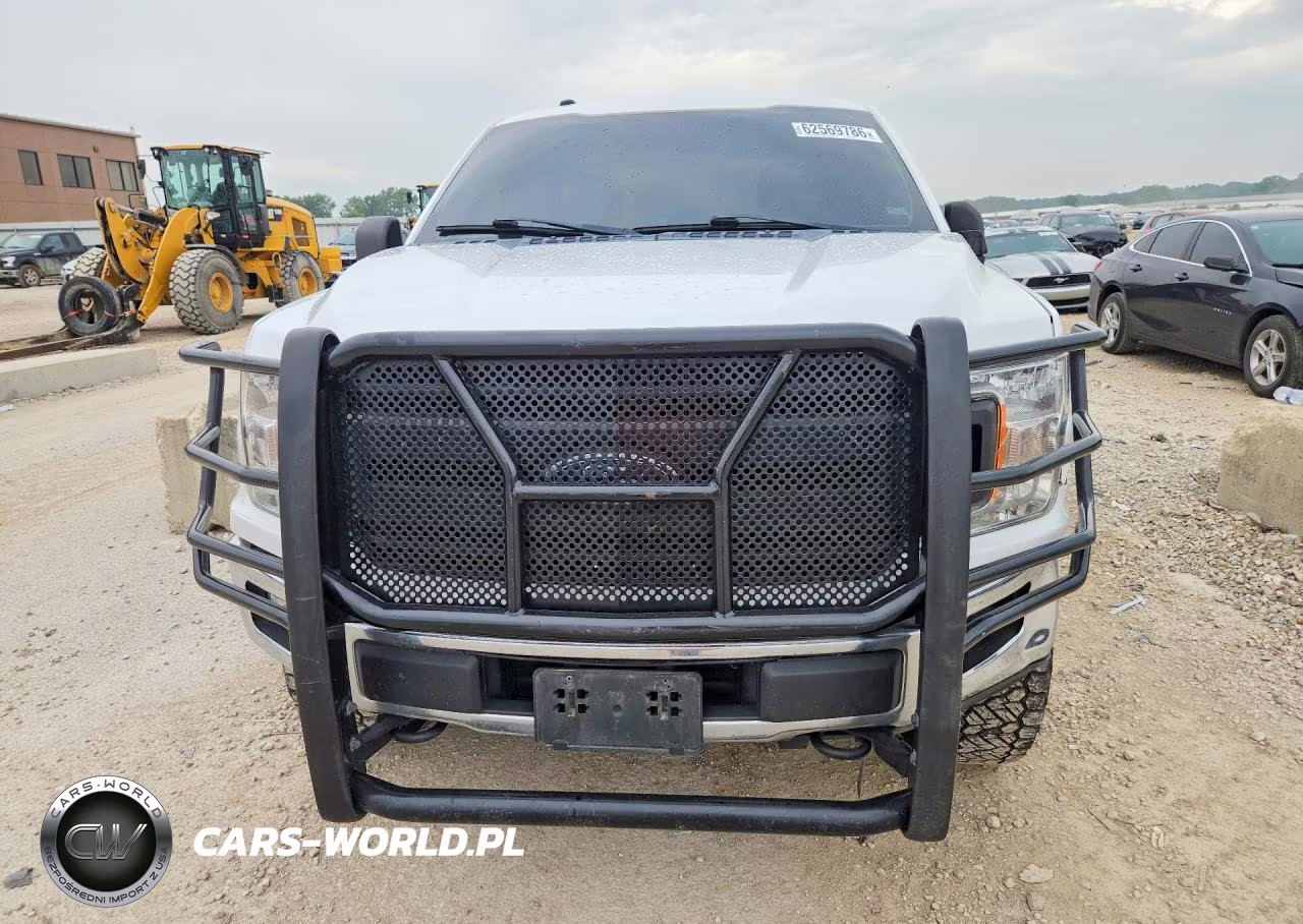 2018 Ford F150 Super Cab VIN:1FTEX1EP2JFC30909 - 5