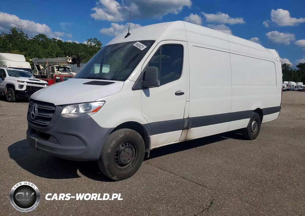 2021 Mercedes-Benz Sprinter 2500