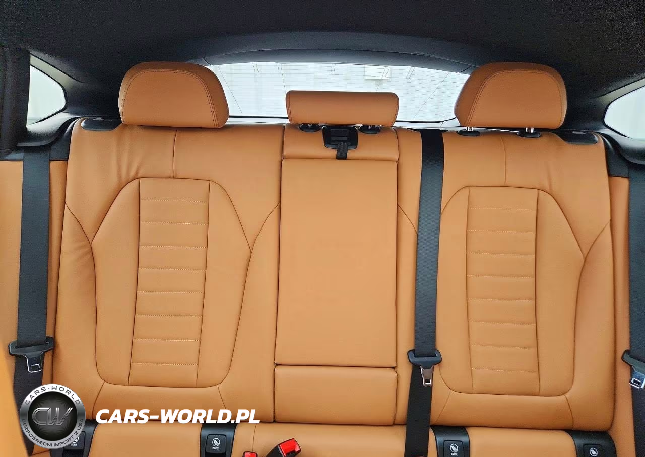 2019 BMW X4 xDrive30I VIN:5UXUJ3C57KLG54536 - 10