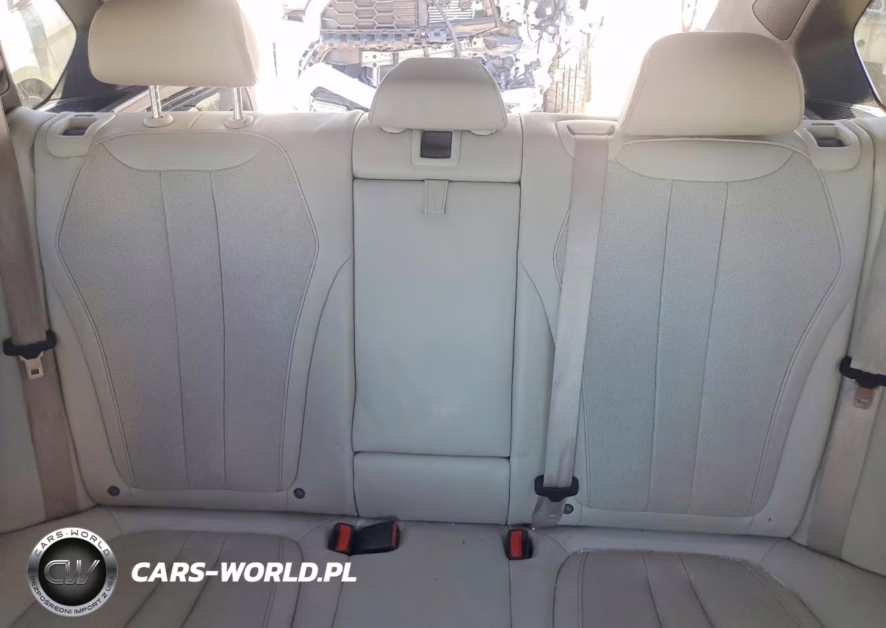 2018 BMW X5 xDrive35I VIN:5UXKR0C58J0X89682 - 10
