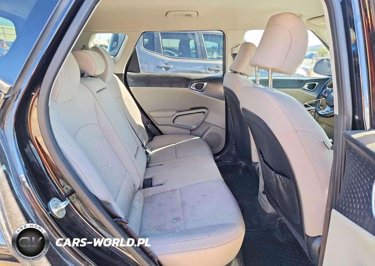 2020 Kia Soul Ex VIN:KNDJ33AU7L7725069 - 10