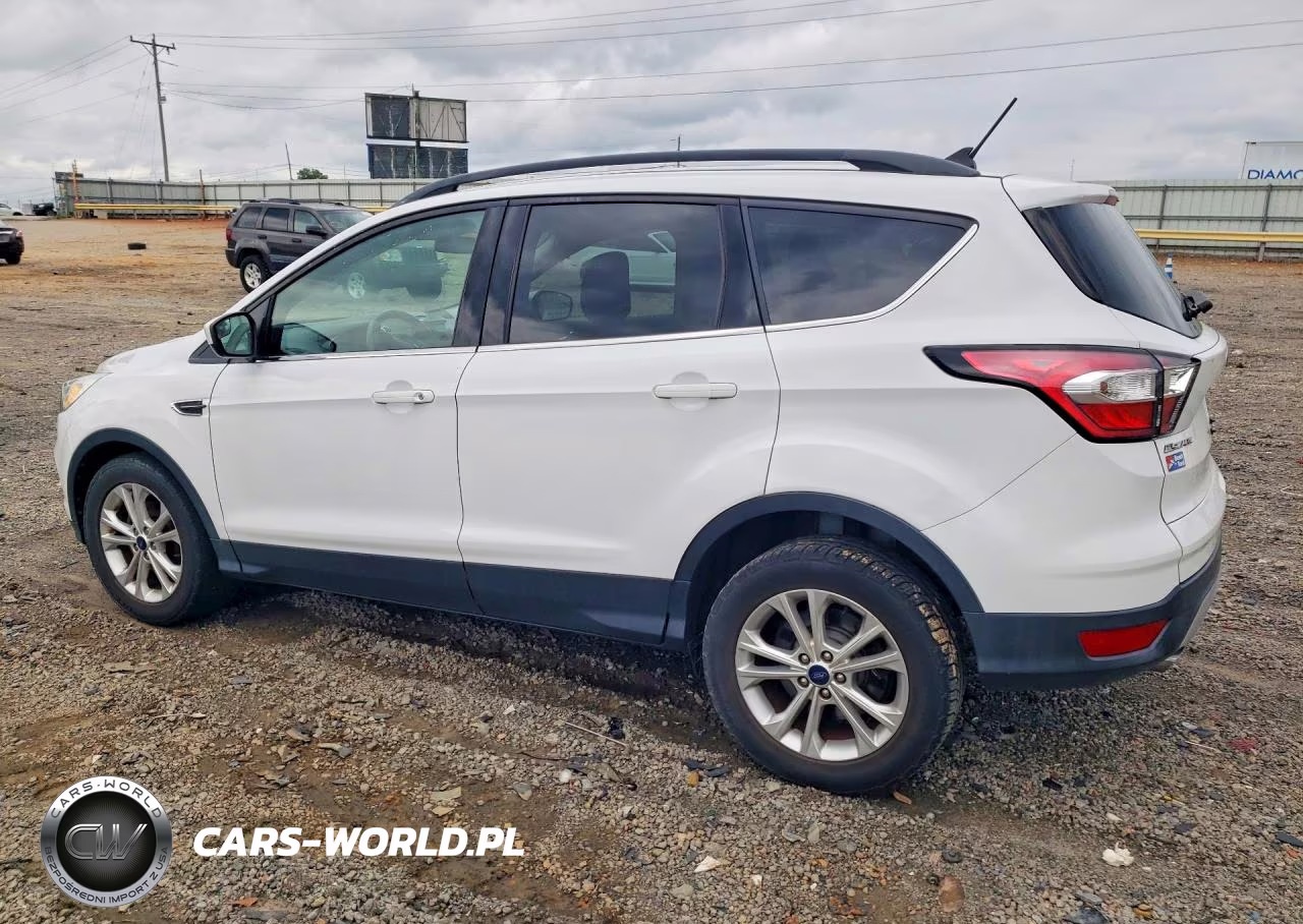2018 Ford Escape Se VIN:1FMCU0GD7JUA18818 - 2