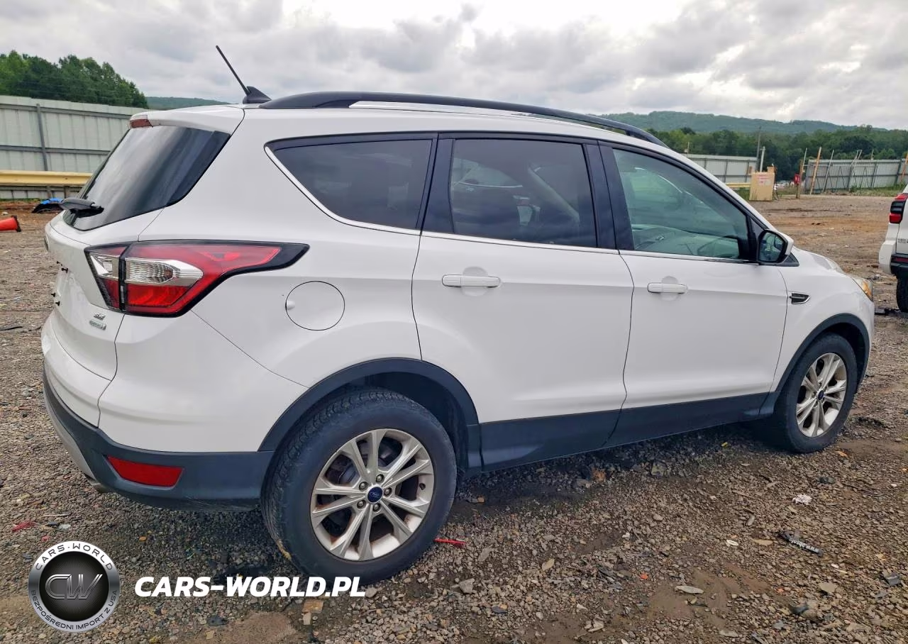 2018 Ford Escape Se VIN:1FMCU0GD7JUA18818 - 3