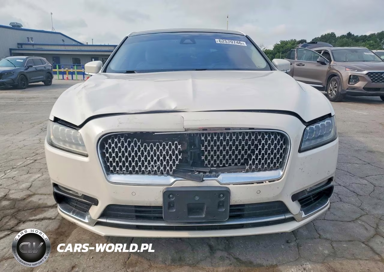 2018 Lincoln Continental Black Label VIN:1LN6L9BC9J5605759 - 5