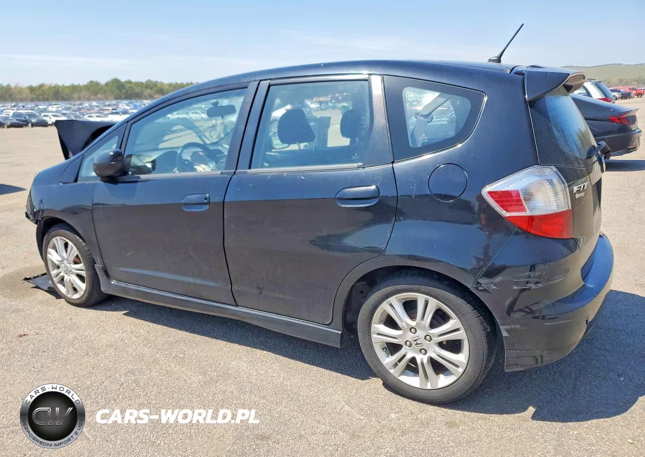 2010 Honda Fit Sport VIN:JHMGE8H47AC029029 - 2