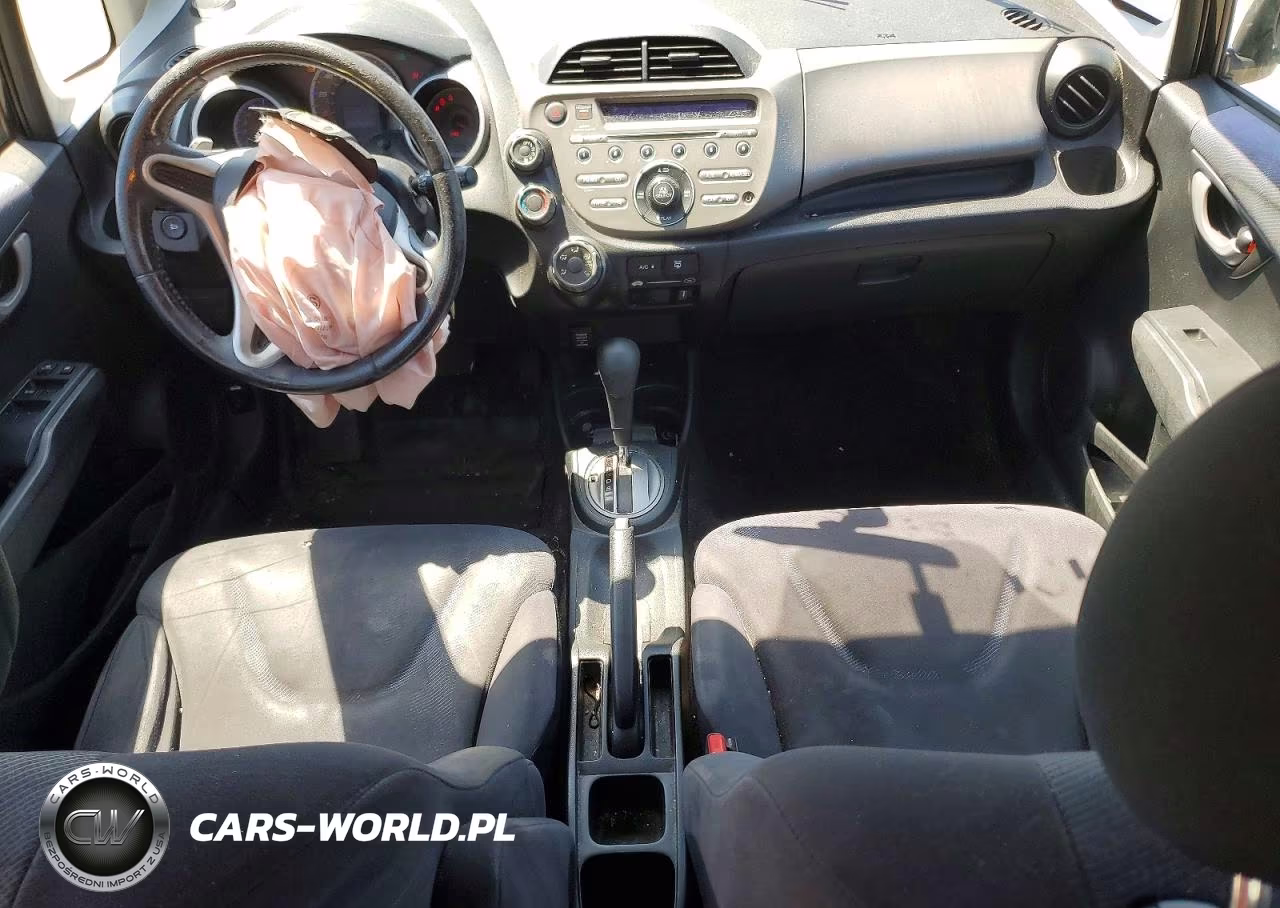 2010 Honda Fit Sport VIN:JHMGE8H47AC029029 - 8