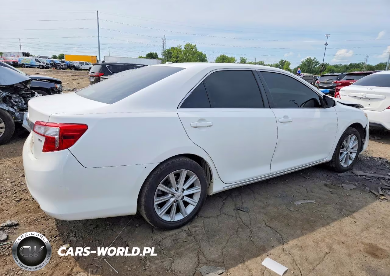 2012 Toyota Camry Xle VIN:4T4BF1FK6CR193176 - 3