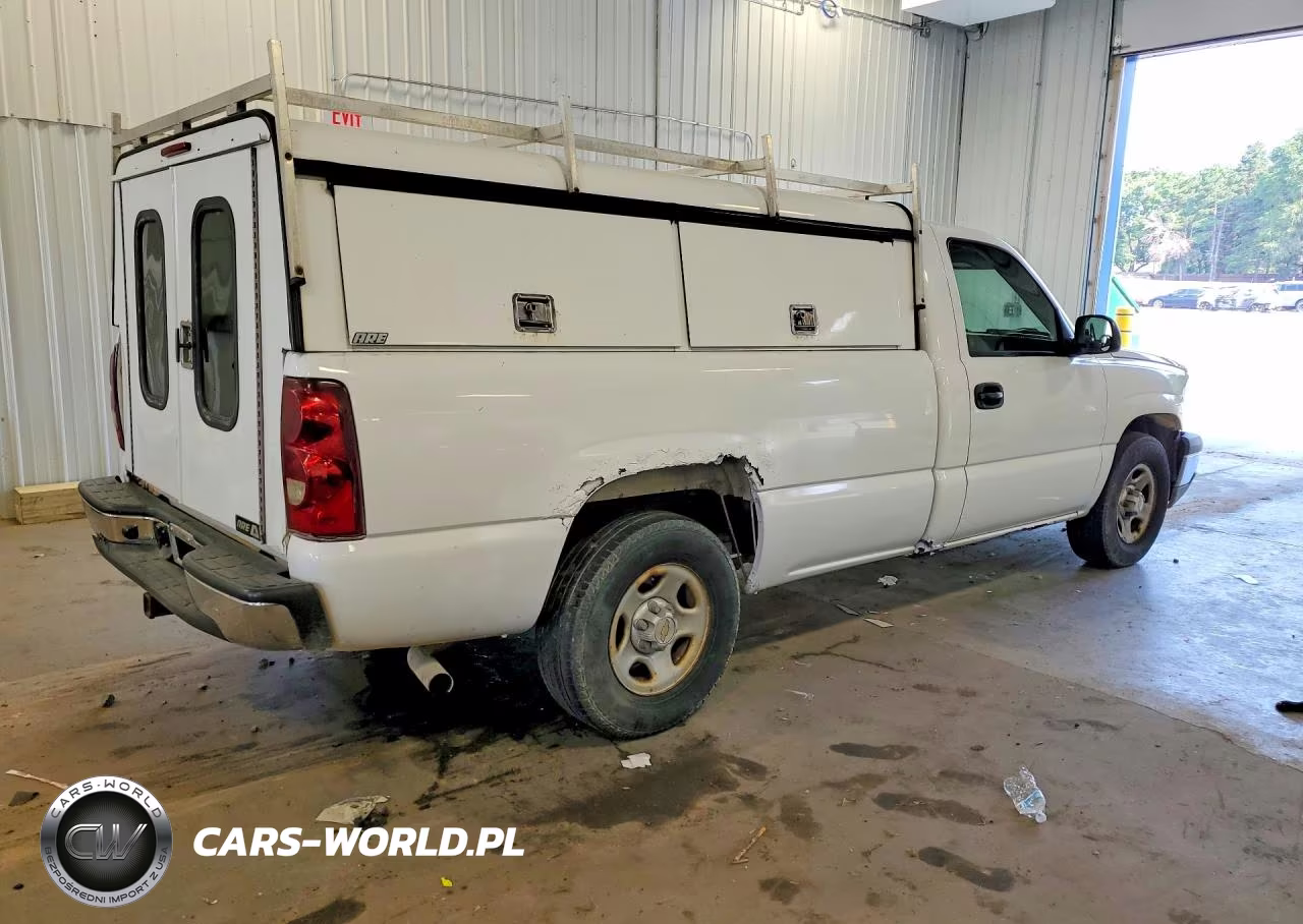 2003 Chevrolet Silverado C1500 VIN:1GCEC14X23Z214319 - 3