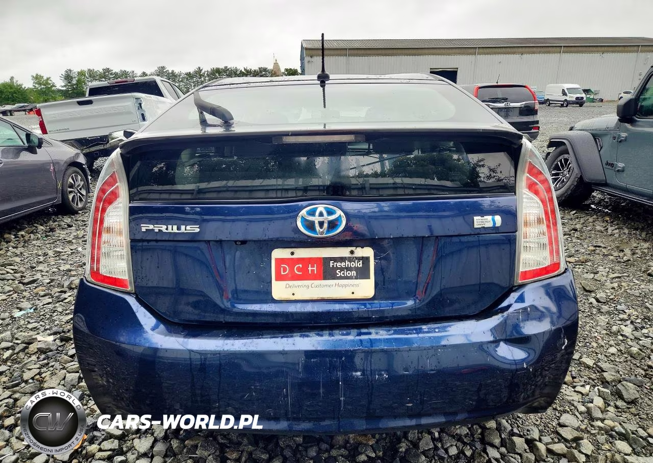 2012 Toyota Prius Three VIN:JTDKN3DU6C1527936 - 6