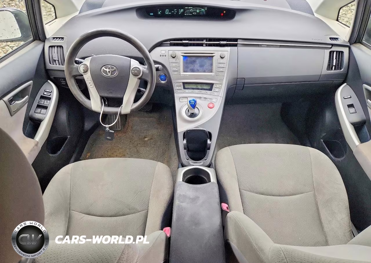 2012 Toyota Prius Three VIN:JTDKN3DU6C1527936 - 8