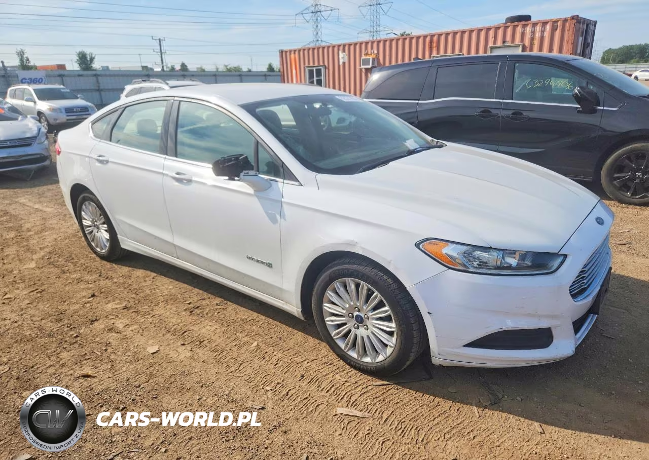 2014 Ford Fusion Se Hybrid VIN:3FA6P0LU2ER339036 - 4