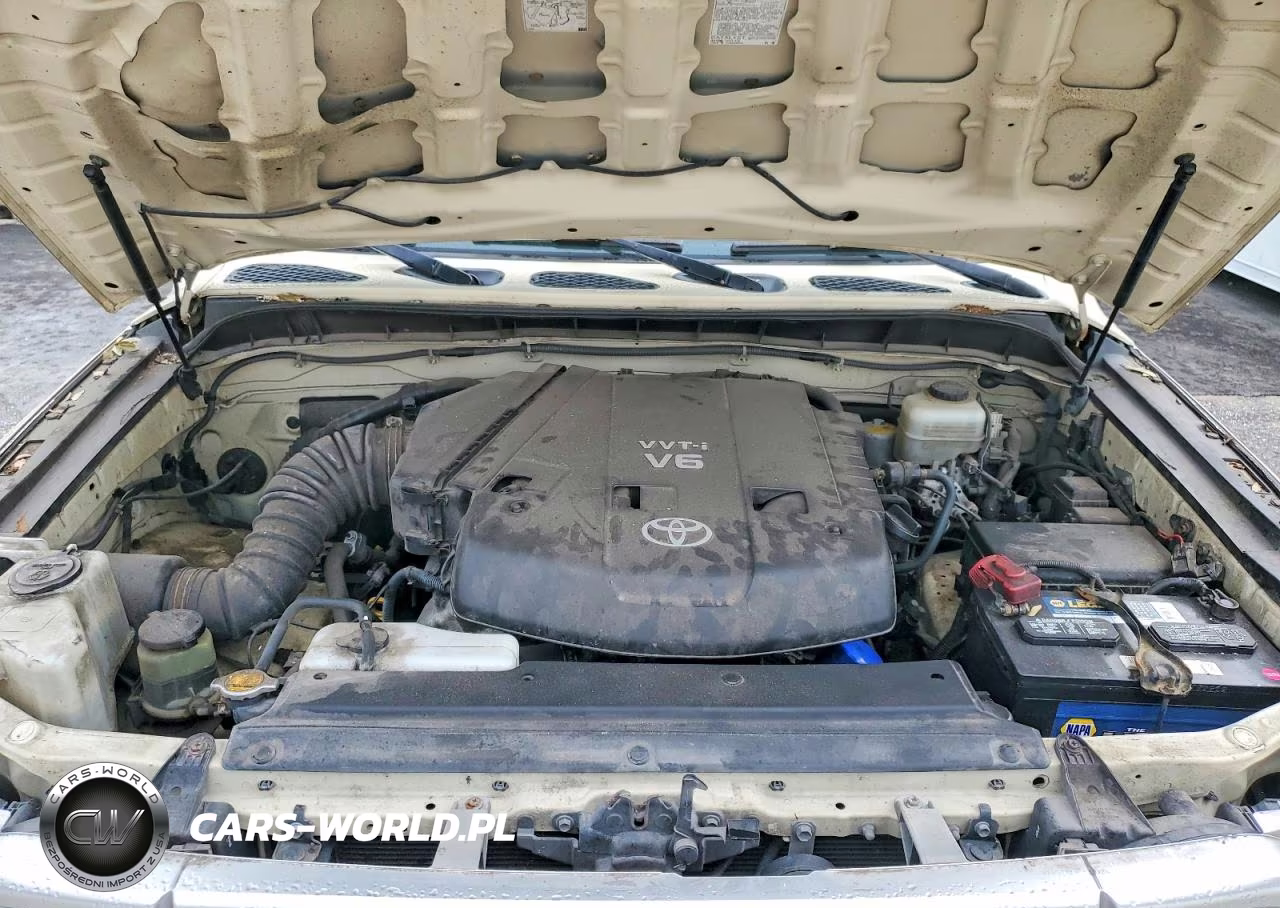 2008 Toyota Fj Cruiser Base VIN:JTEBU11F28K052487 - 11