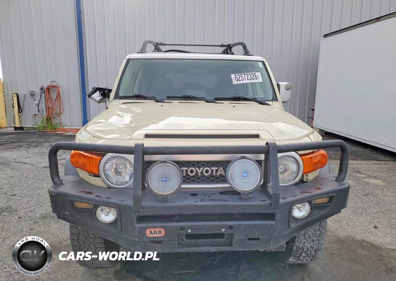 2008 Toyota Fj Cruiser Base VIN:JTEBU11F28K052487 - 5