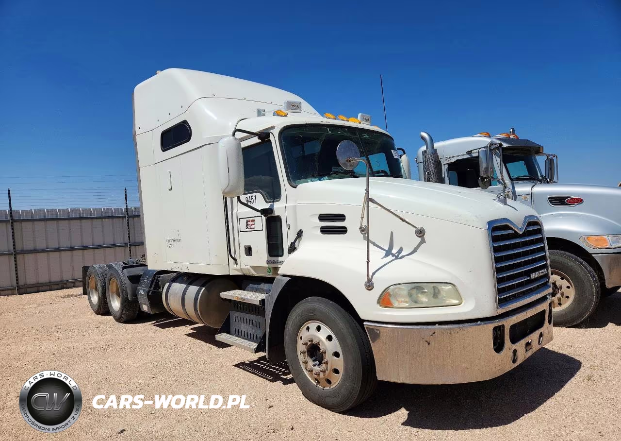 2015 Mack Cxu613 Semi Truck VIN:1M1AW07Y1FM049451 - 4
