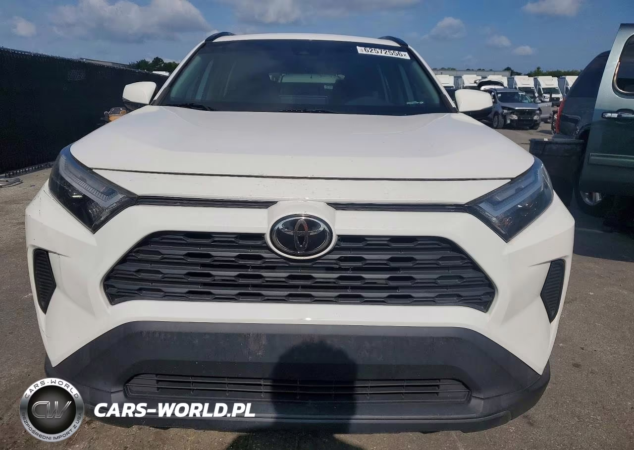 2022 Toyota Rav4 Xle VIN:2T3W1RFV6NC188543 - 5