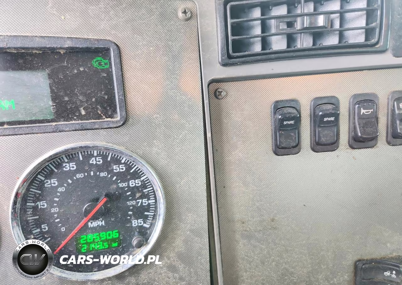 2016 Kenworth Construction T270 VIN:2NKHHM6X7GM499513 - 9