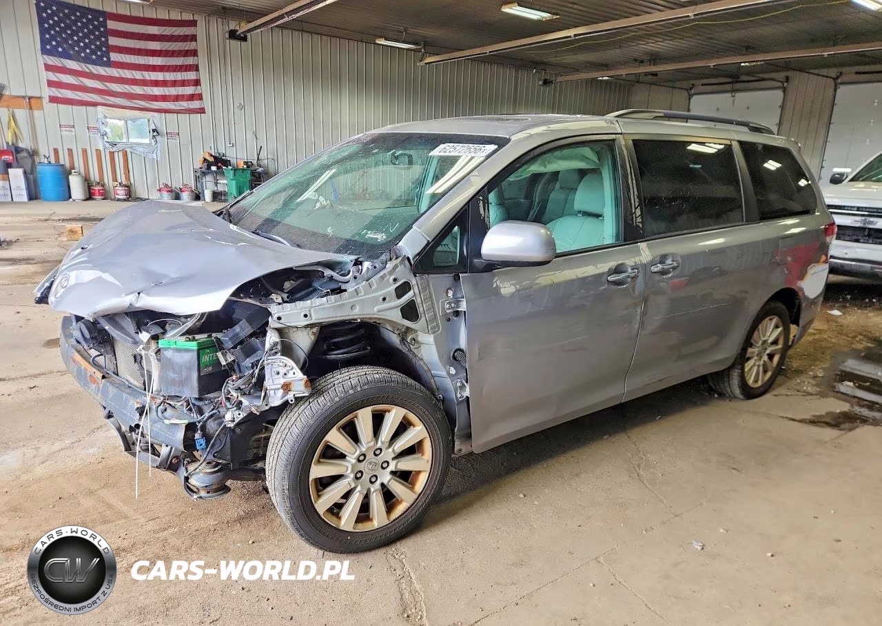 2011 Toyota Sienna Xle