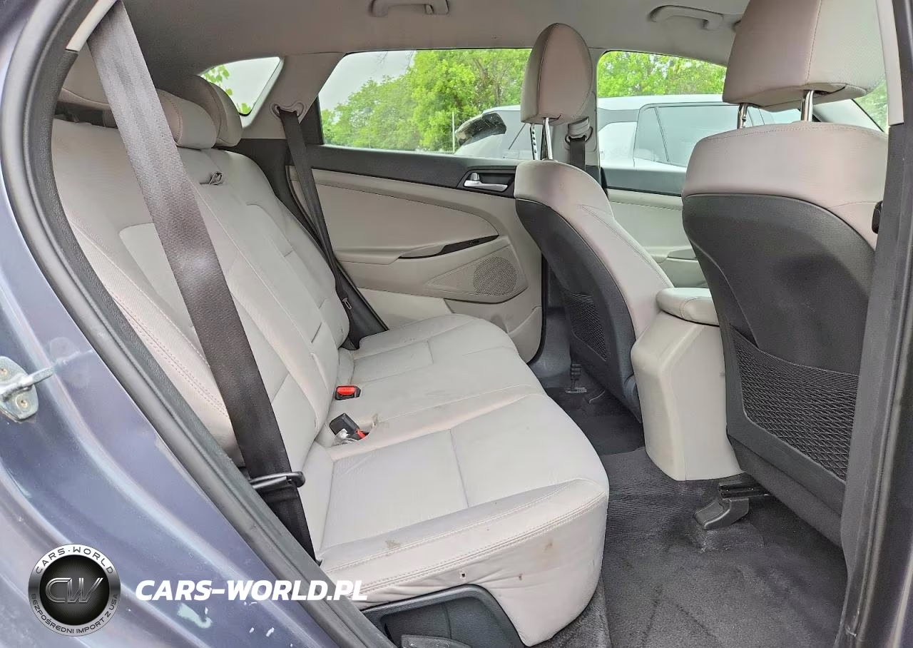 2021 Hyundai Tucson Value VIN:KM8J33A42MU294364 - 11