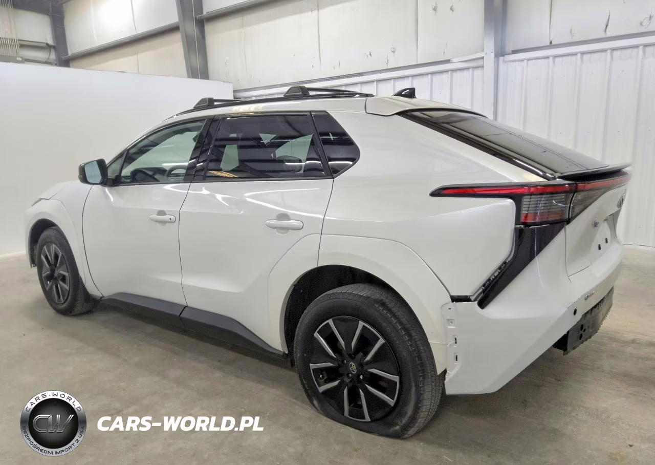 2026 Toyota Bz Xle Plus VIN:JTMBCAEB8TA005364 - 2