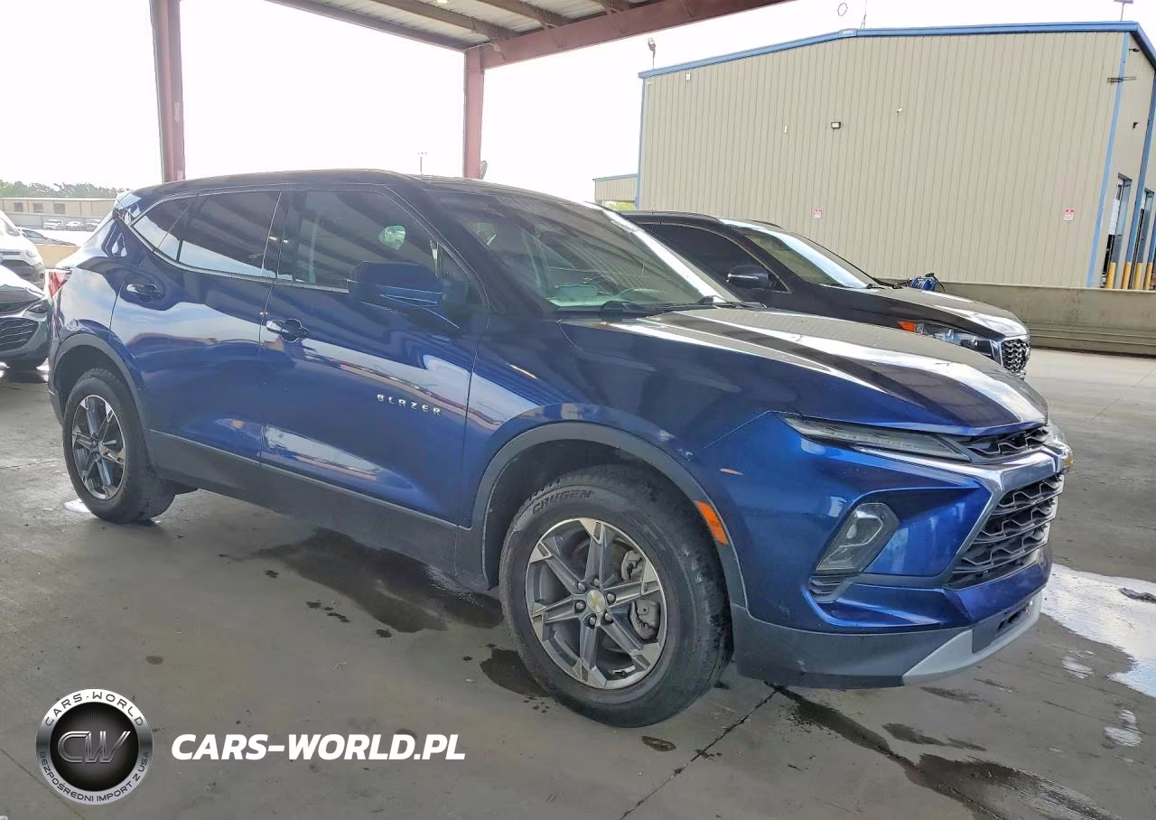 2023 Chevrolet Blazer 2Lt VIN:3GNKBCR46PS132474 - 4