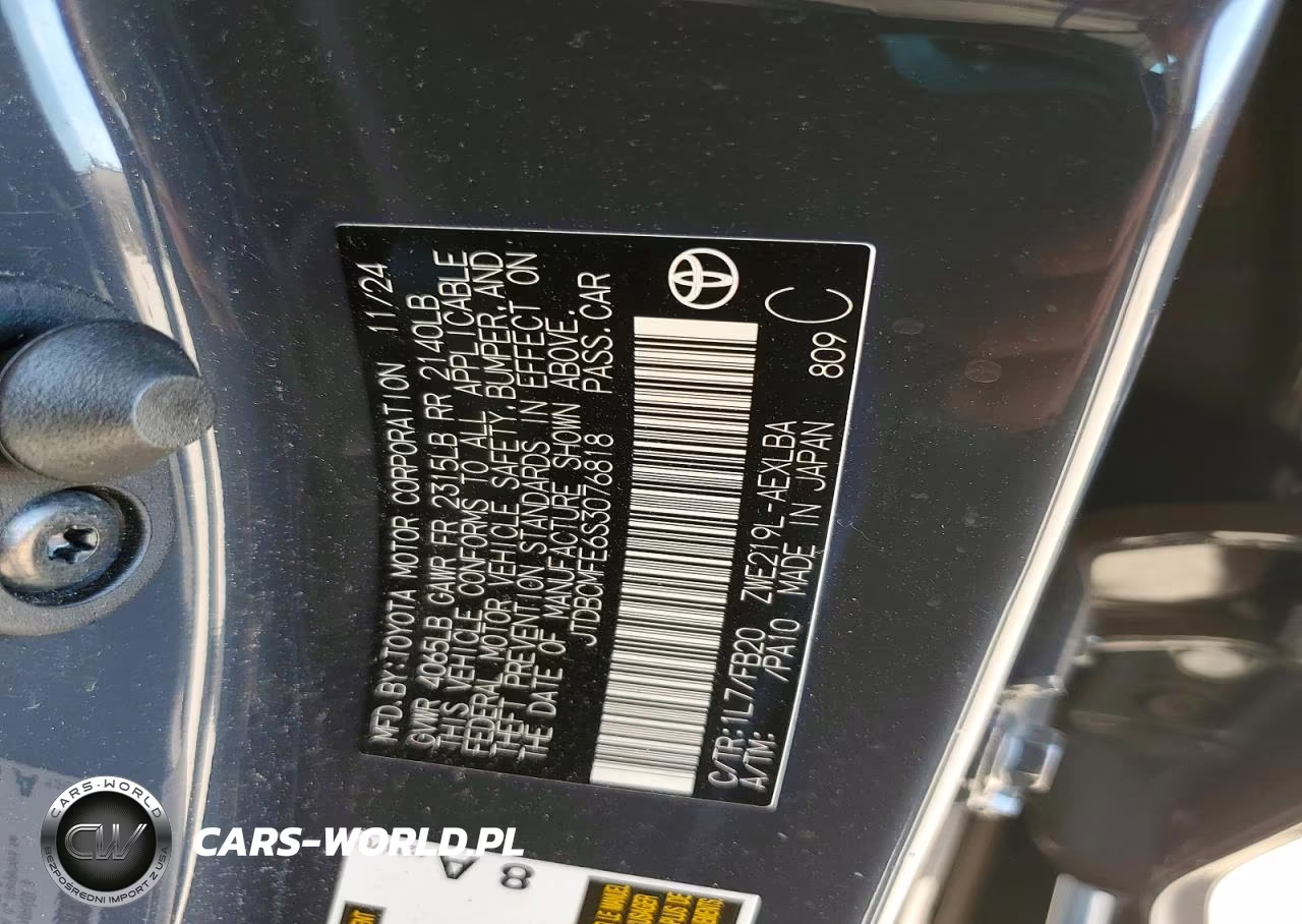 2025 Toyota Corolla VIN:JTDBCMFE6S3076818 - 13