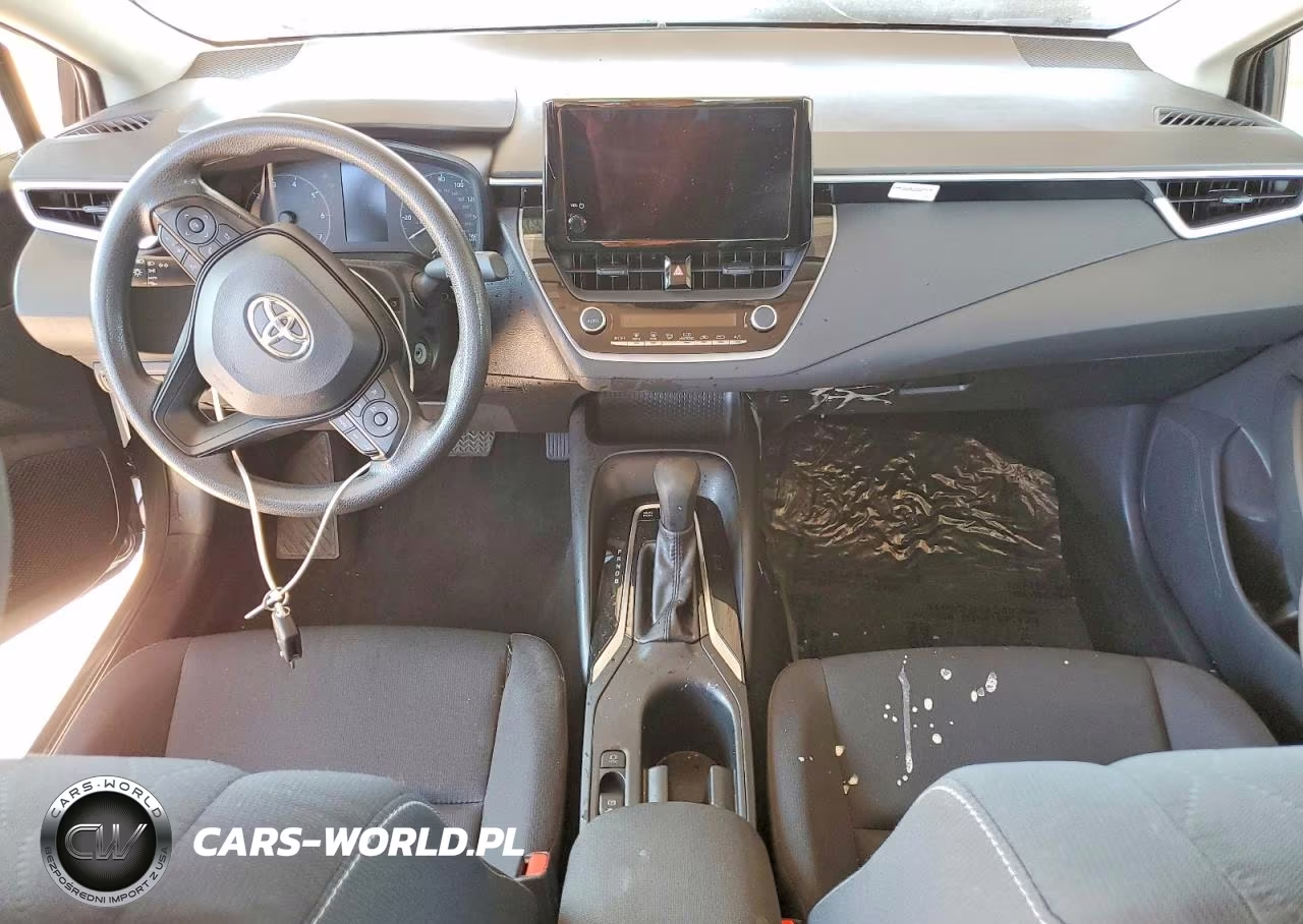 2025 Toyota Corolla VIN:JTDBCMFE6S3076818 - 8