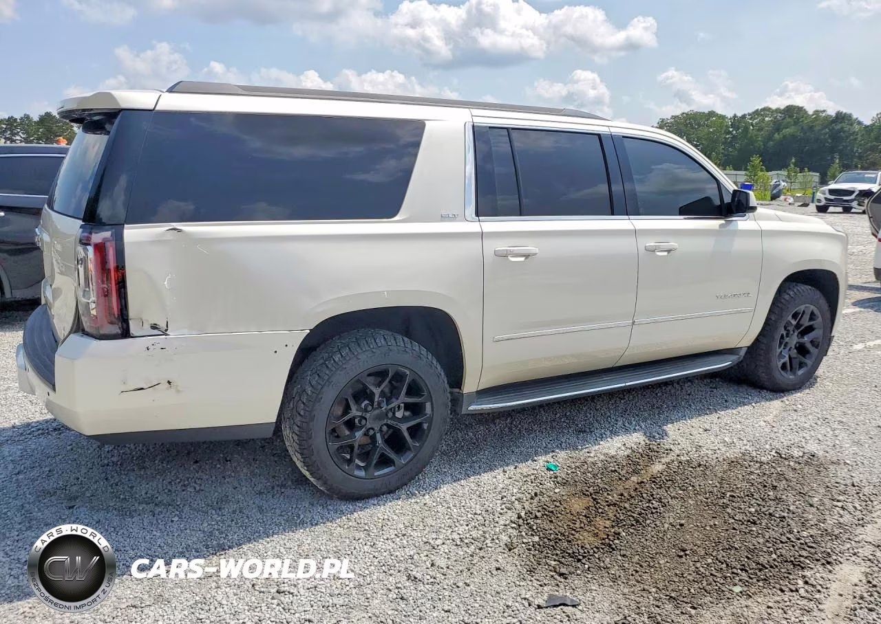 2015 GMC Yukon Xl C1500 Slt VIN:1GKS1HKC4FR676911 - 3