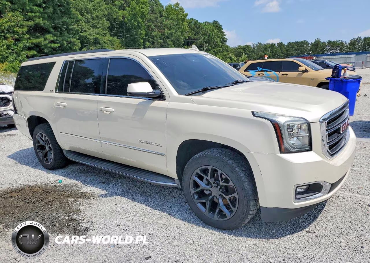 2015 GMC Yukon Xl C1500 Slt VIN:1GKS1HKC4FR676911 - 4