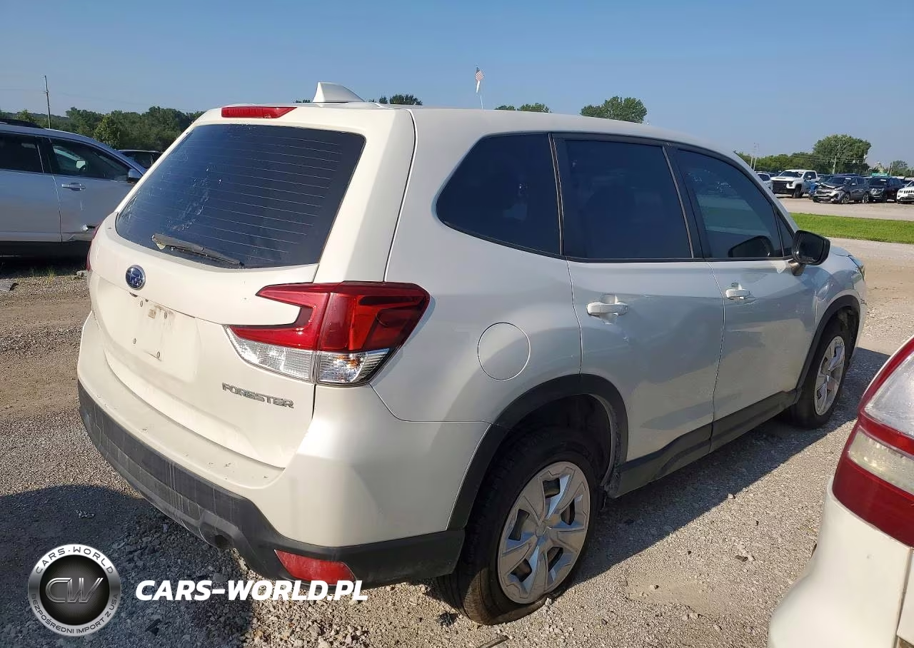 2020 Subaru Forester VIN:JF2SKAAC3LH520184 - 3