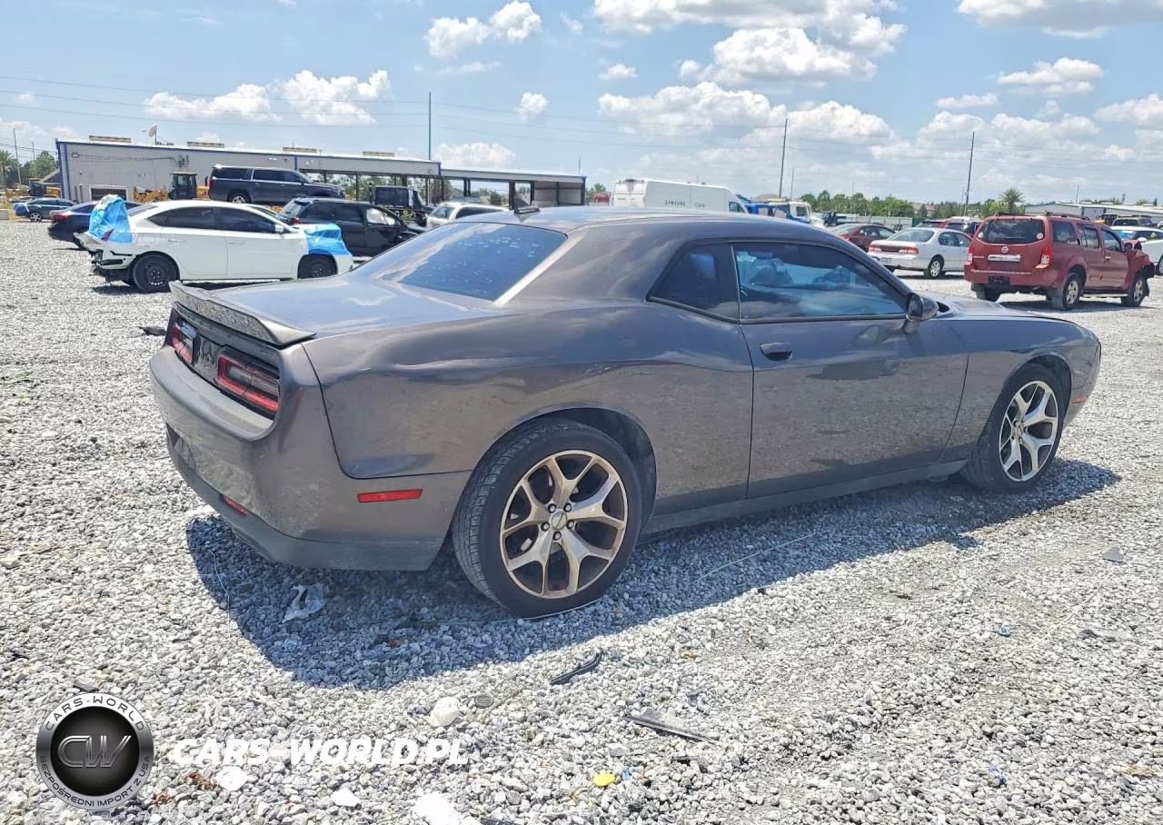 2015 Dodge Challenger Sxt Plus VIN:2C3CDZBG8FH733437 - 3