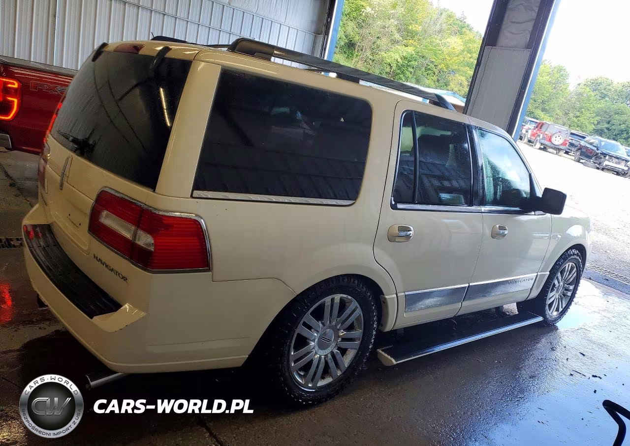 2008 Lincoln Navigator VIN:5LMFU28568LJ13593 - 3