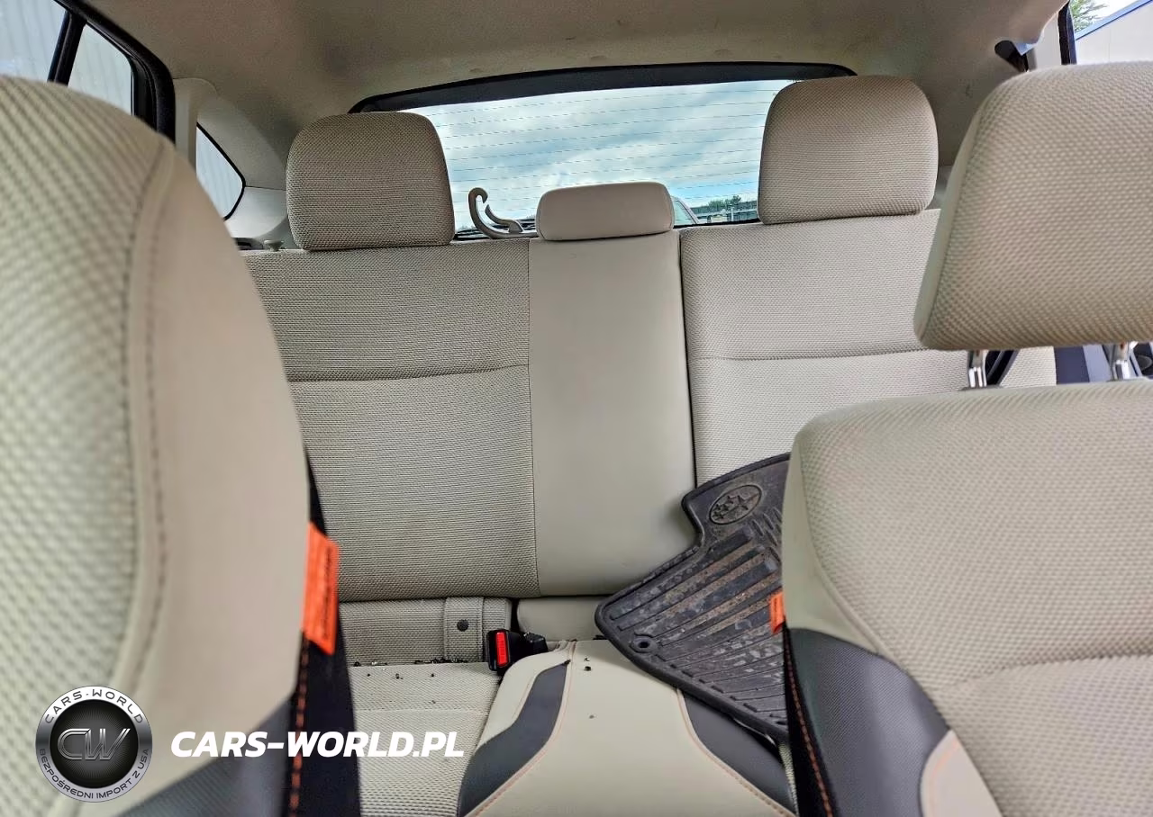 2017 Subaru Crosstrek Premium VIN:JF2GPADC9H8257189 - 10